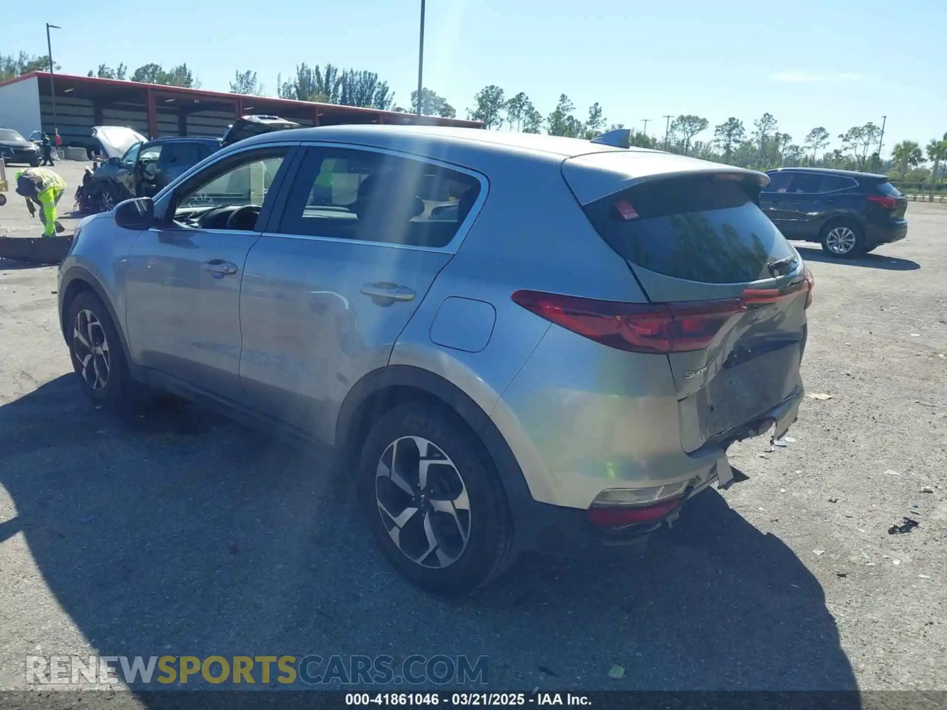 3 Photograph of a damaged car KNDPM3AC8M7925443 KIA SPORTAGE 2021