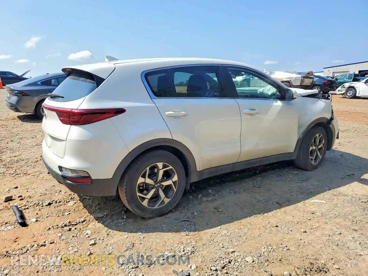3 Photograph of a damaged car KNDPM3AC8M7940086 KIA SPORTAGE 2021