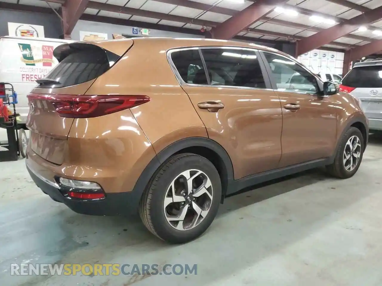 3 Photograph of a damaged car KNDPM3AC9M7924446 KIA SPORTAGE 2021