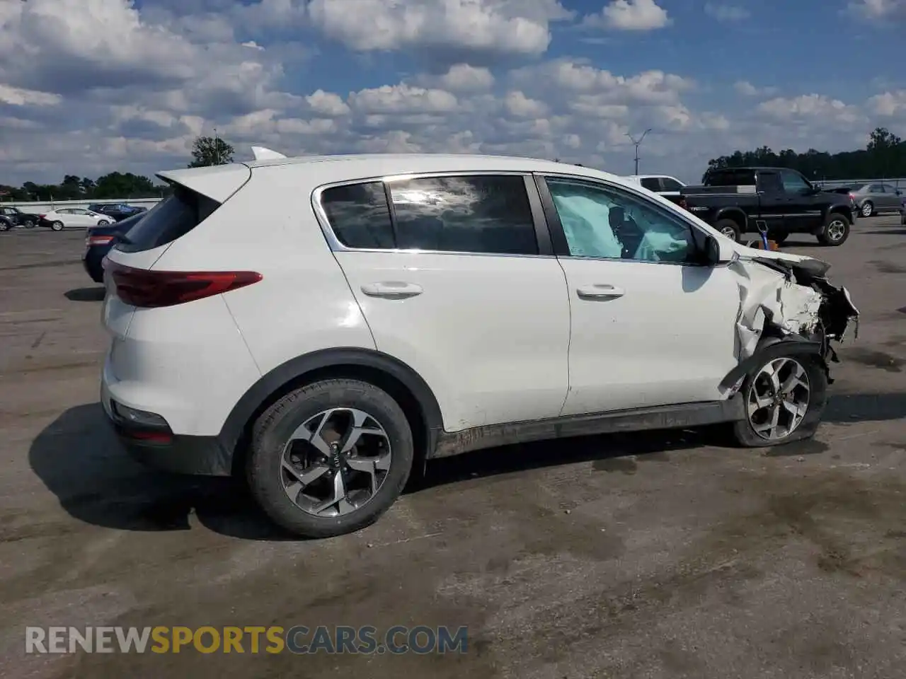 3 Photograph of a damaged car KNDPM3ACXM7867738 KIA SPORTAGE 2021