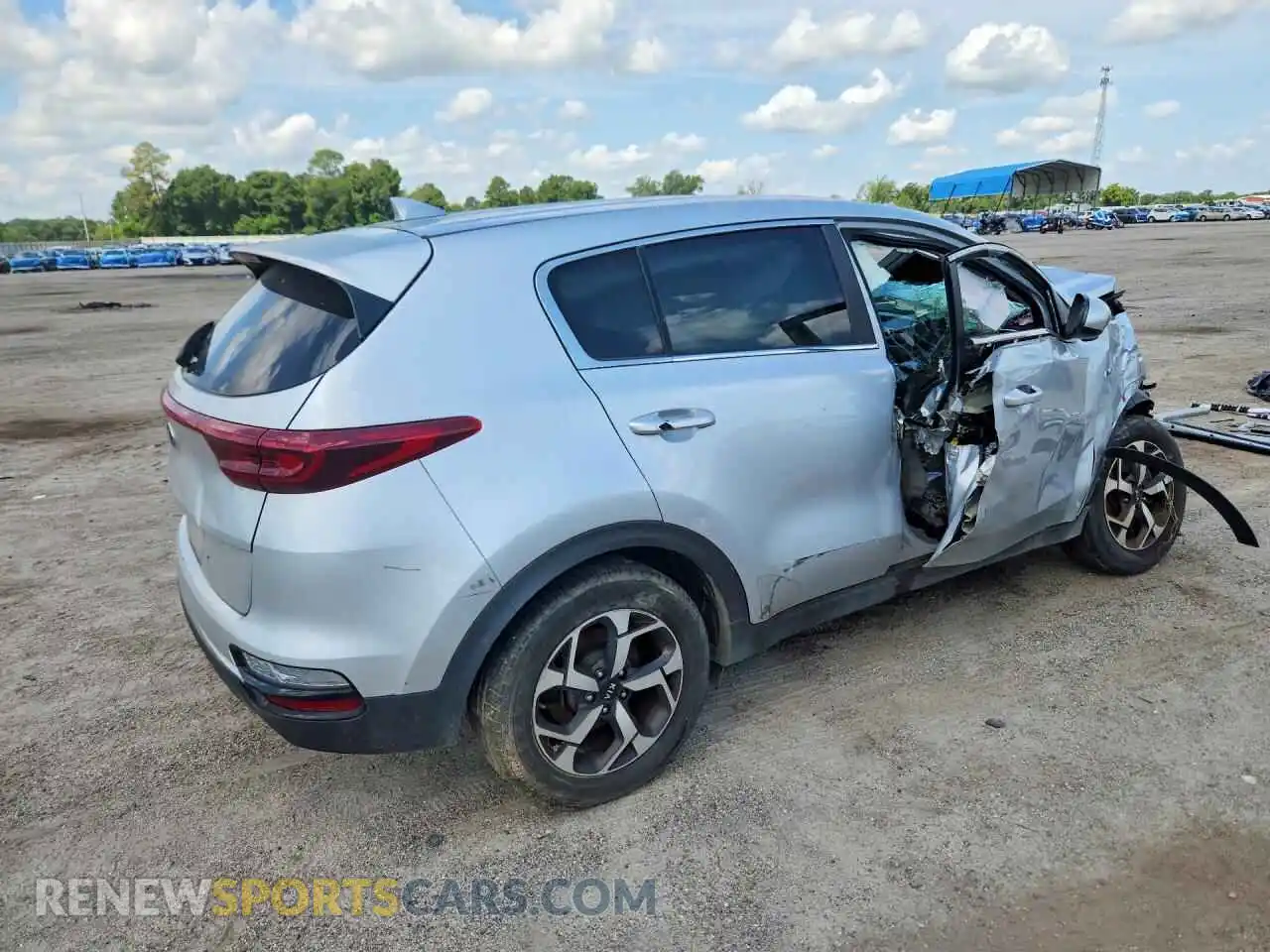 3 Photograph of a damaged car KNDPMCAC0M7918857 KIA SPORTAGE 2021
