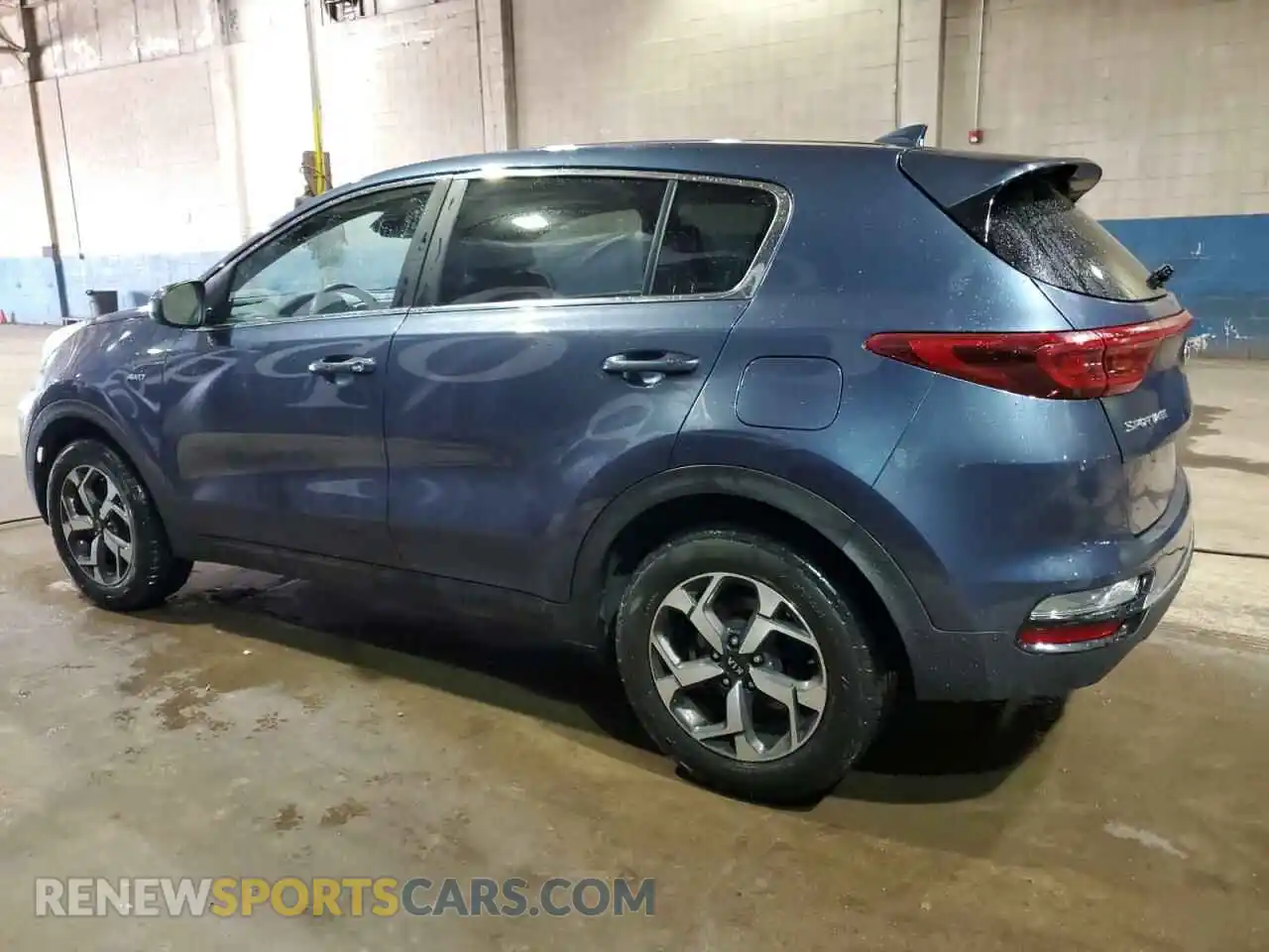 2 Photograph of a damaged car KNDPMCAC1M7867367 KIA SPORTAGE 2021