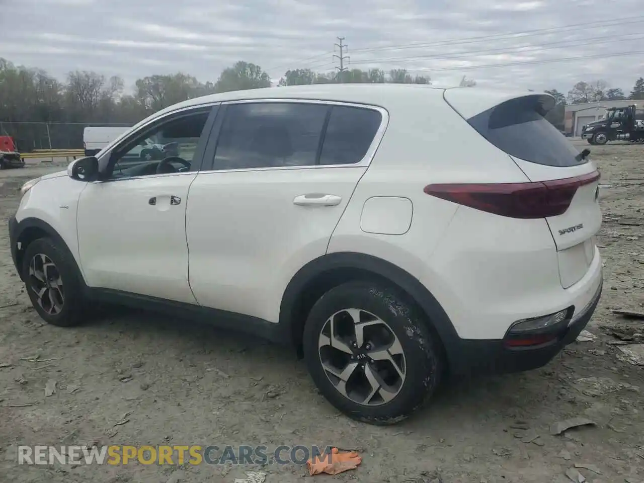 2 Photograph of a damaged car KNDPMCAC2M7877082 KIA SPORTAGE 2021