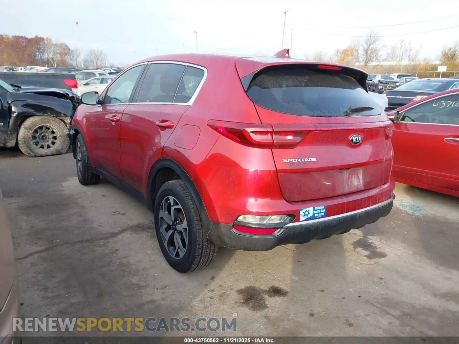 3 Photograph of a damaged car KNDPMCAC3M7919713 KIA SPORTAGE 2021