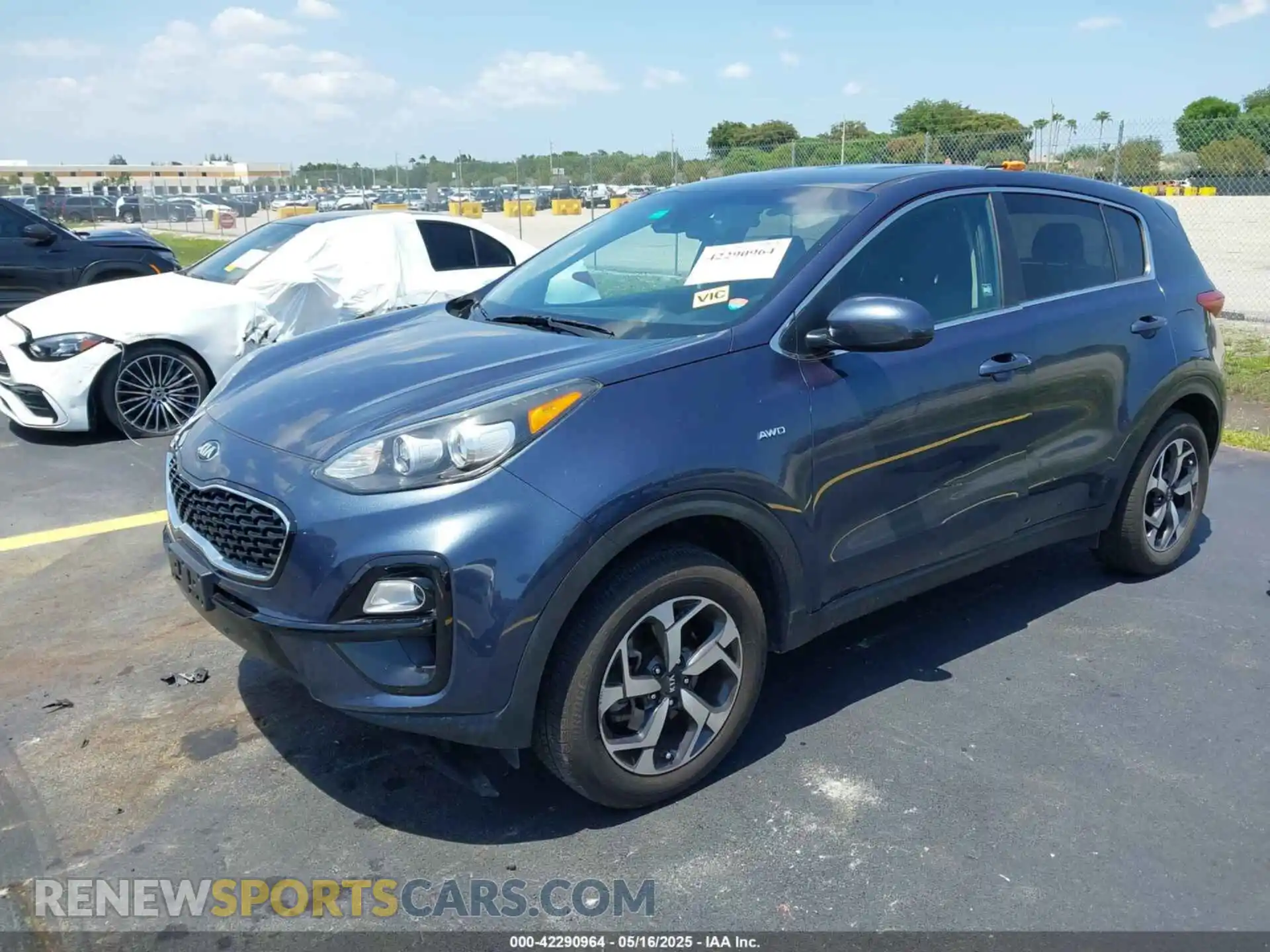 2 Photograph of a damaged car KNDPMCAC4M7933457 KIA SPORTAGE 2021