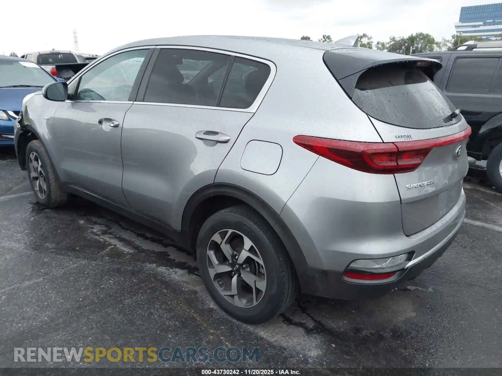 3 fotografías del automóvil dañado KNDPMCAC4M7943924 KIA SPORTAGE 2021