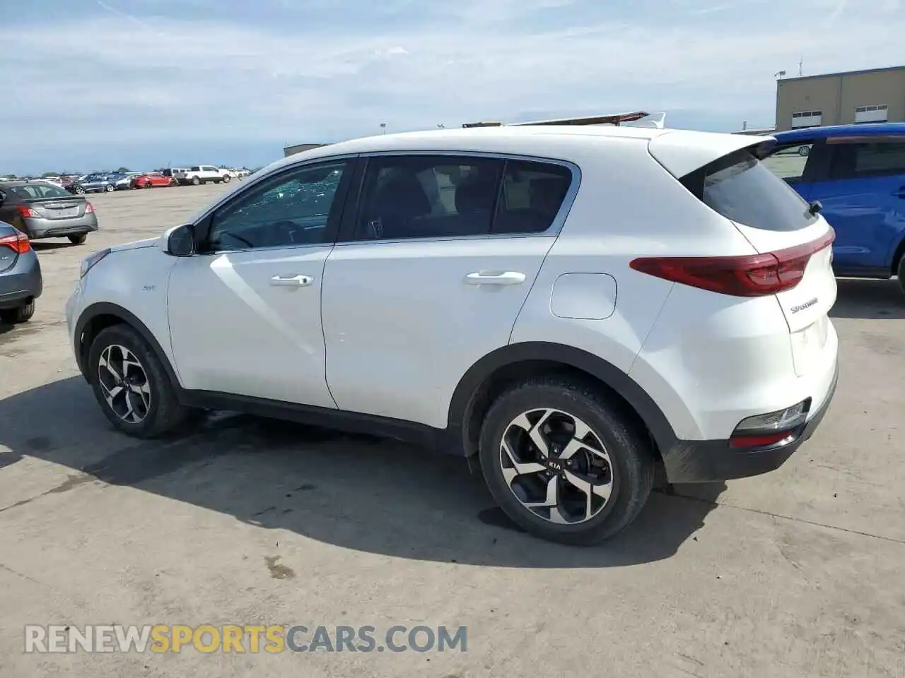 2 Photograph of a damaged car KNDPMCAC4M7944488 KIA SPORTAGE 2021