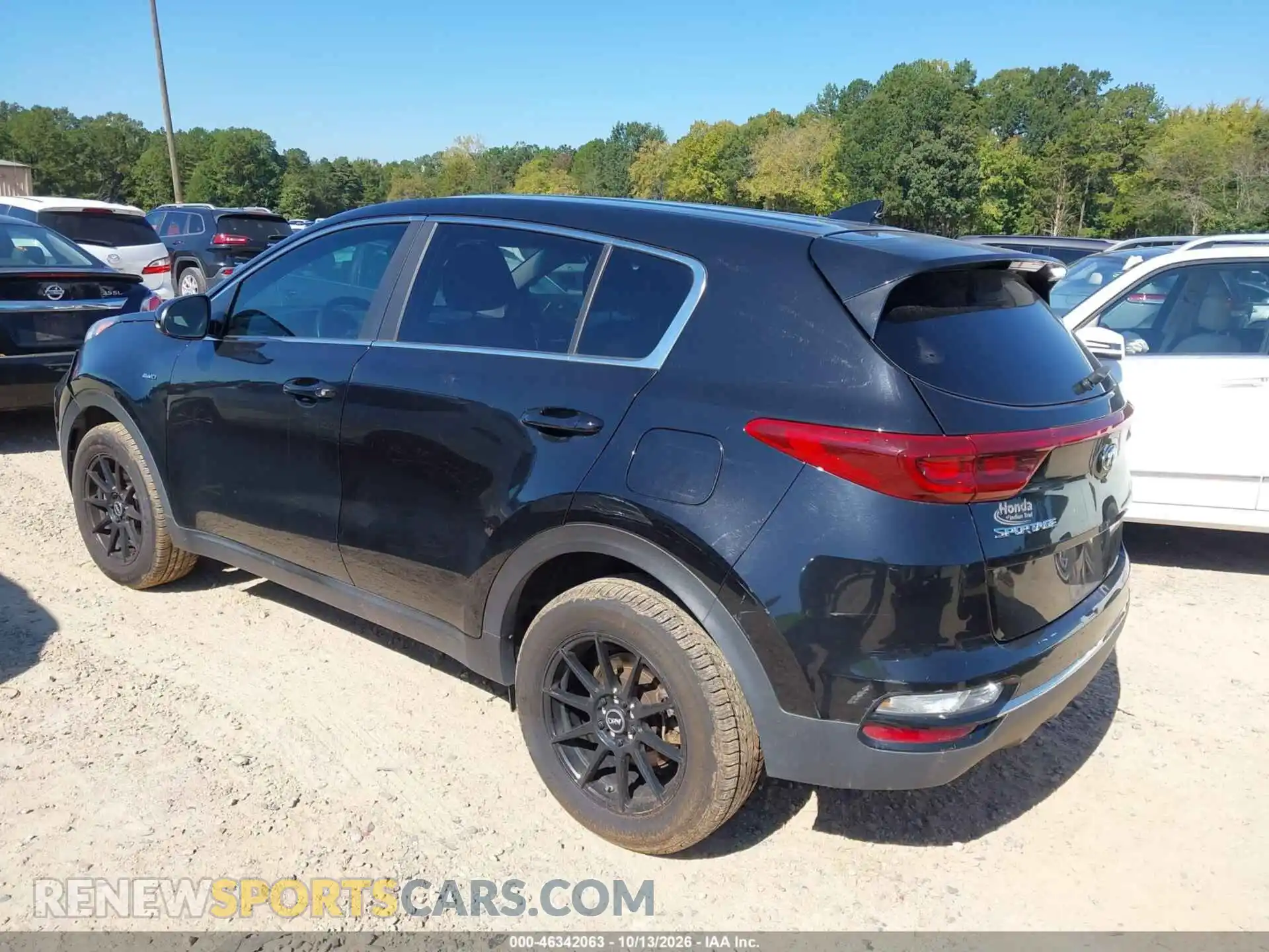 3 Photograph of a damaged car KNDPMCAC5M7943138 KIA SPORTAGE 2021