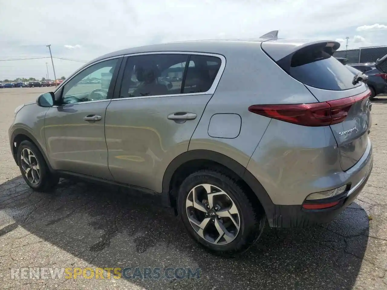 2 Photograph of a damaged car KNDPMCAC5M7945682 KIA SPORTAGE 2021