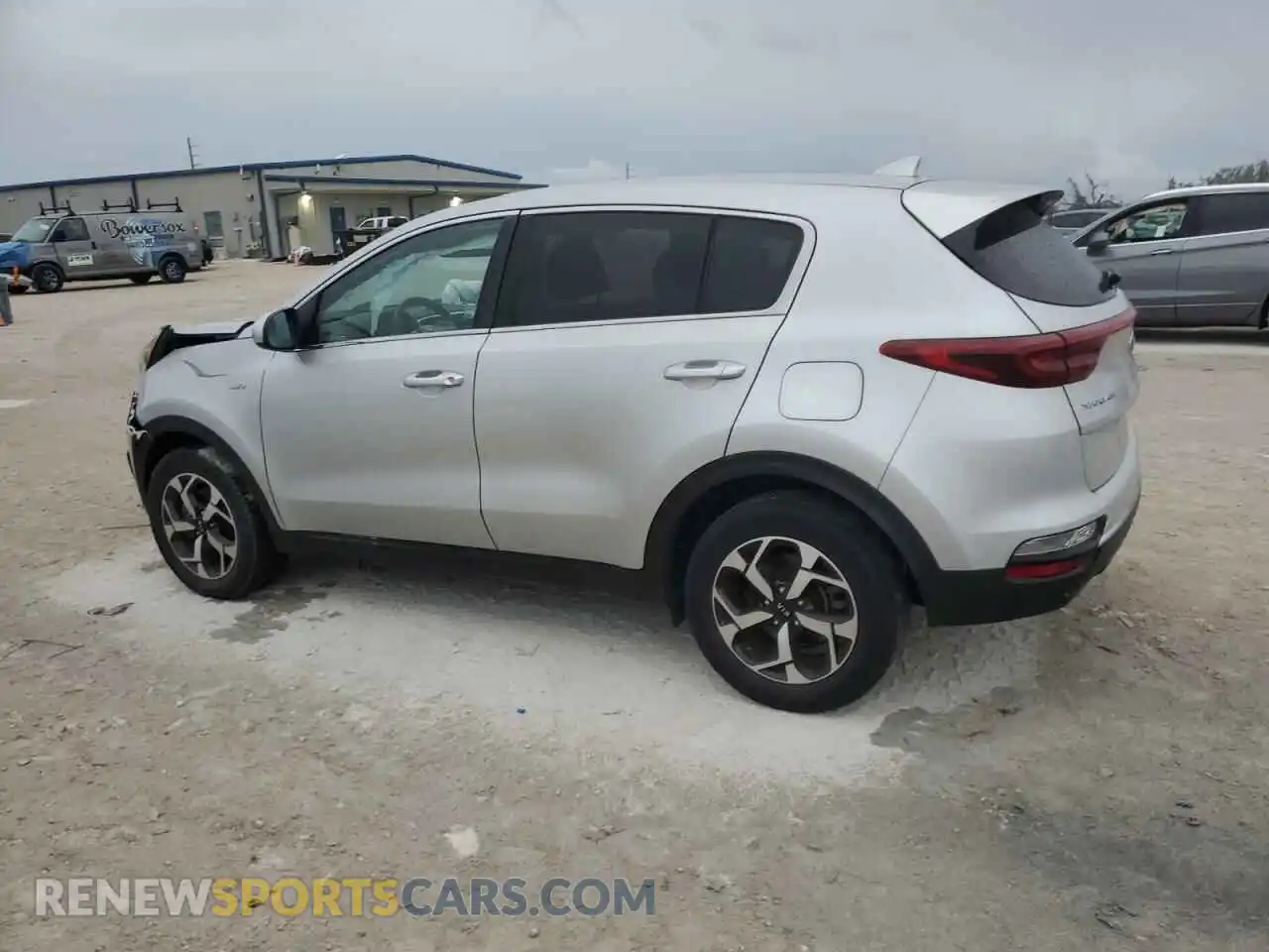 2 Photograph of a damaged car KNDPMCAC6M7926106 KIA SPORTAGE 2021