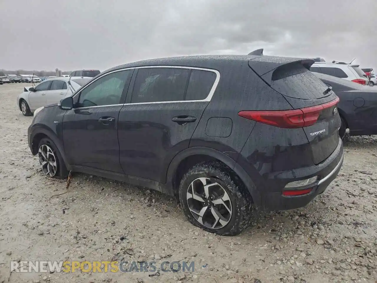 2 Photograph of a damaged car KNDPMCAC8M7915107 KIA SPORTAGE 2021
