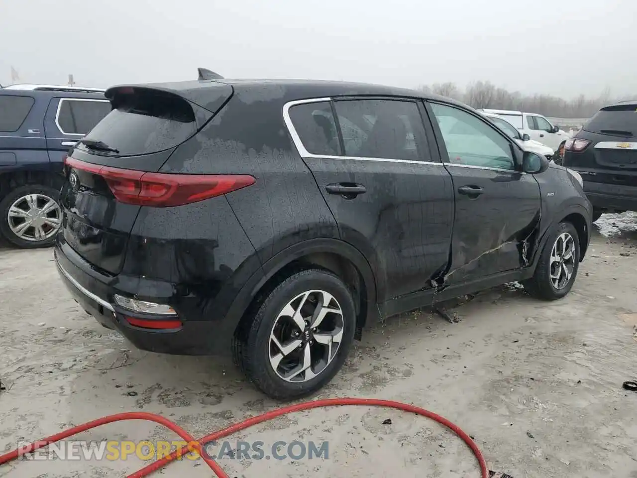 3 Photograph of a damaged car KNDPMCAC8M7939262 KIA SPORTAGE 2021