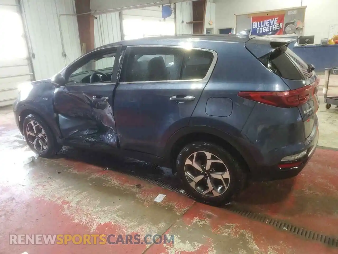 2 Photograph of a damaged car KNDPMCAC9M7882022 KIA SPORTAGE 2021