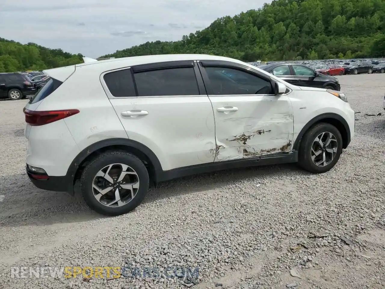 3 Photograph of a damaged car KNDPMCAC9M7909249 KIA SPORTAGE 2021