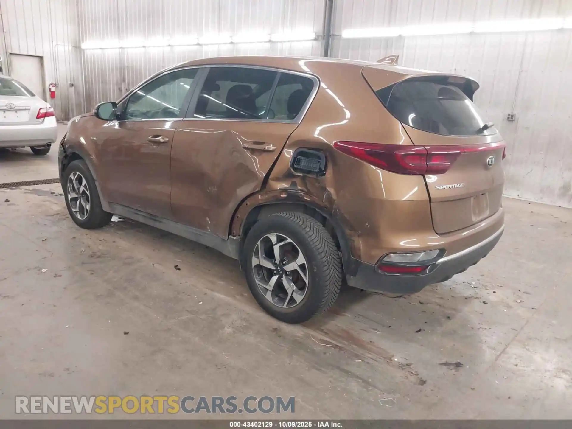 3 Photograph of a damaged car KNDPMCACXM7843469 KIA SPORTAGE 2021