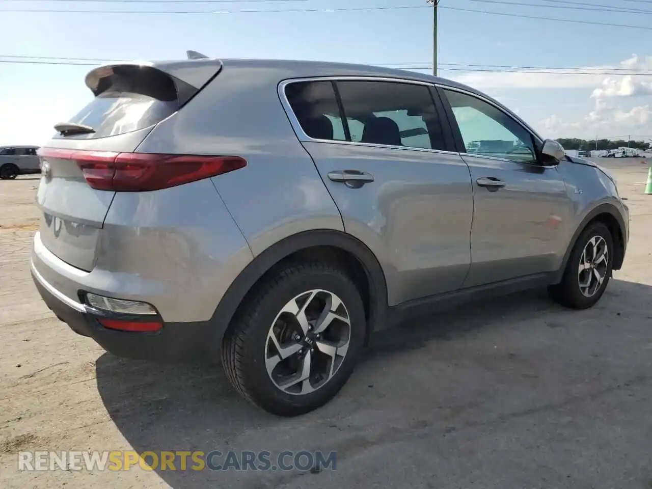 3 Photograph of a damaged car KNDPMCACXM7863544 KIA SPORTAGE 2021