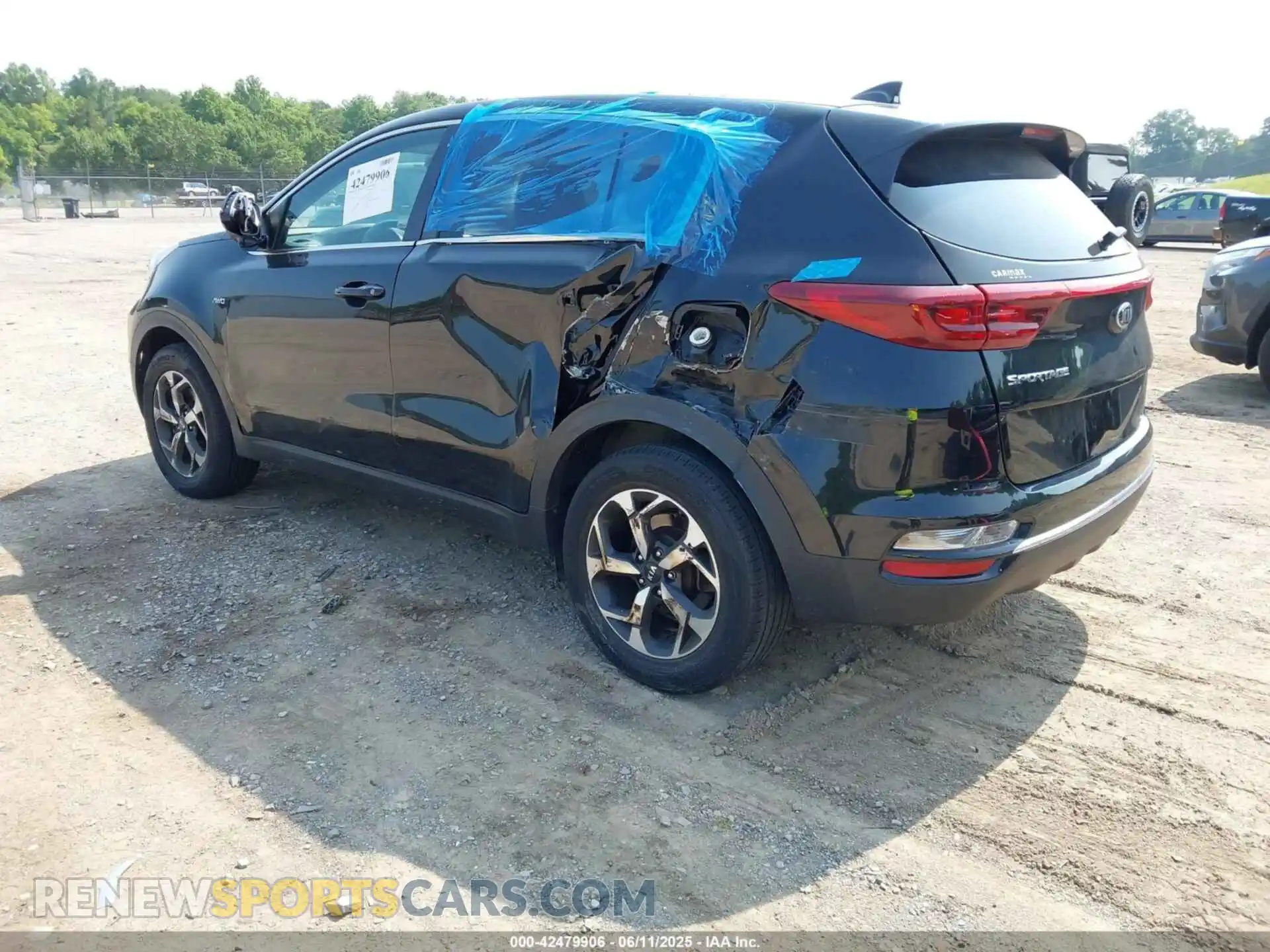 3 Photograph of a damaged car KNDPMCACXM7886547 KIA SPORTAGE 2021