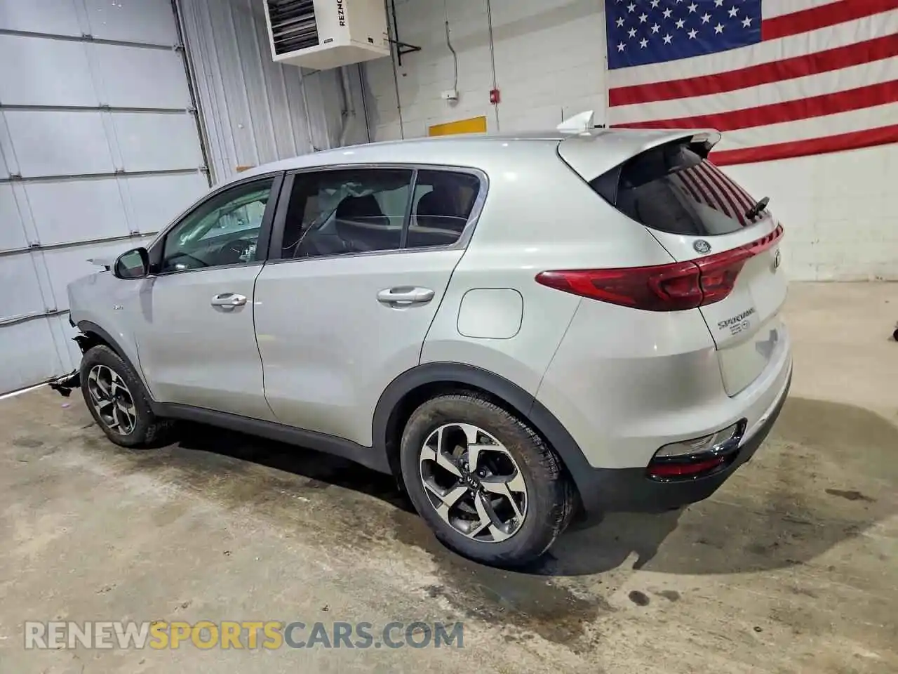 2 fotografías del automóvil dañado KNDPMCACXM7900088 KIA SPORTAGE 2021
