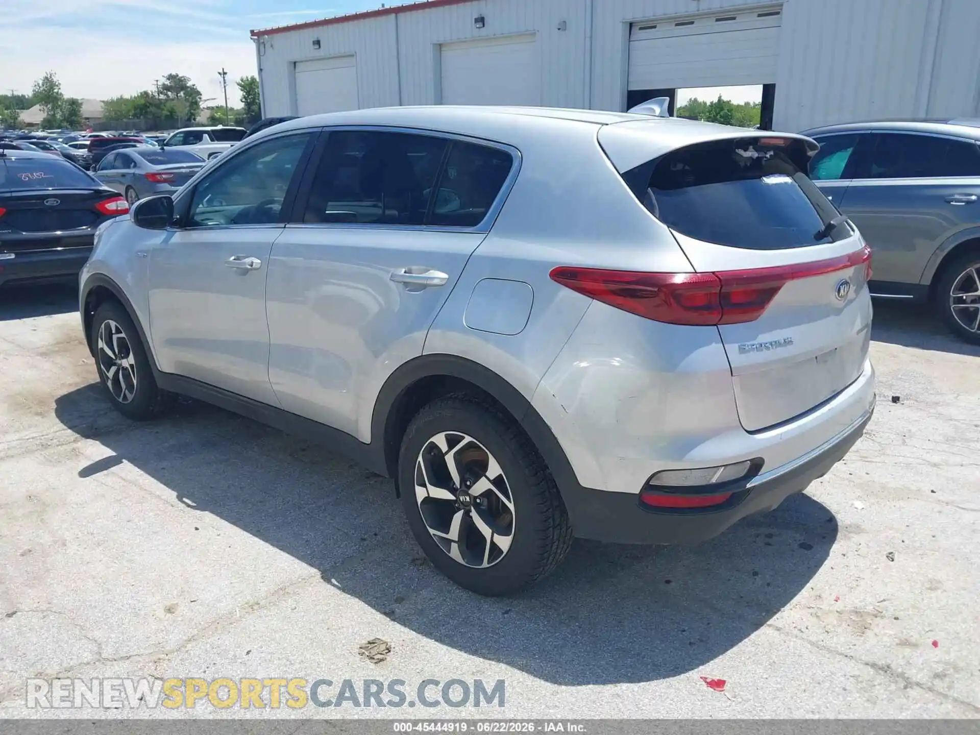 3 Photograph of a damaged car KNDPMCACXM7901905 KIA SPORTAGE 2021