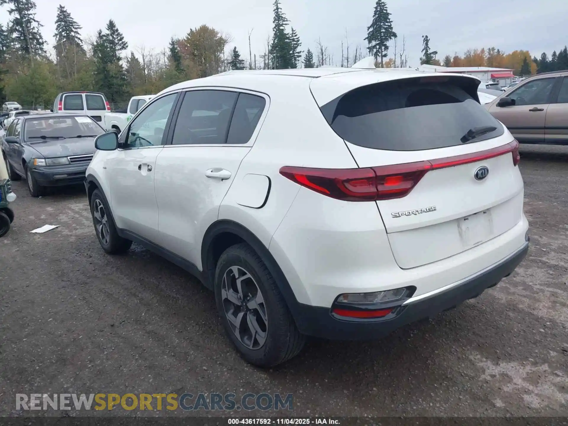 3 Photograph of a damaged car KNDPMCACXM7916484 KIA SPORTAGE 2021