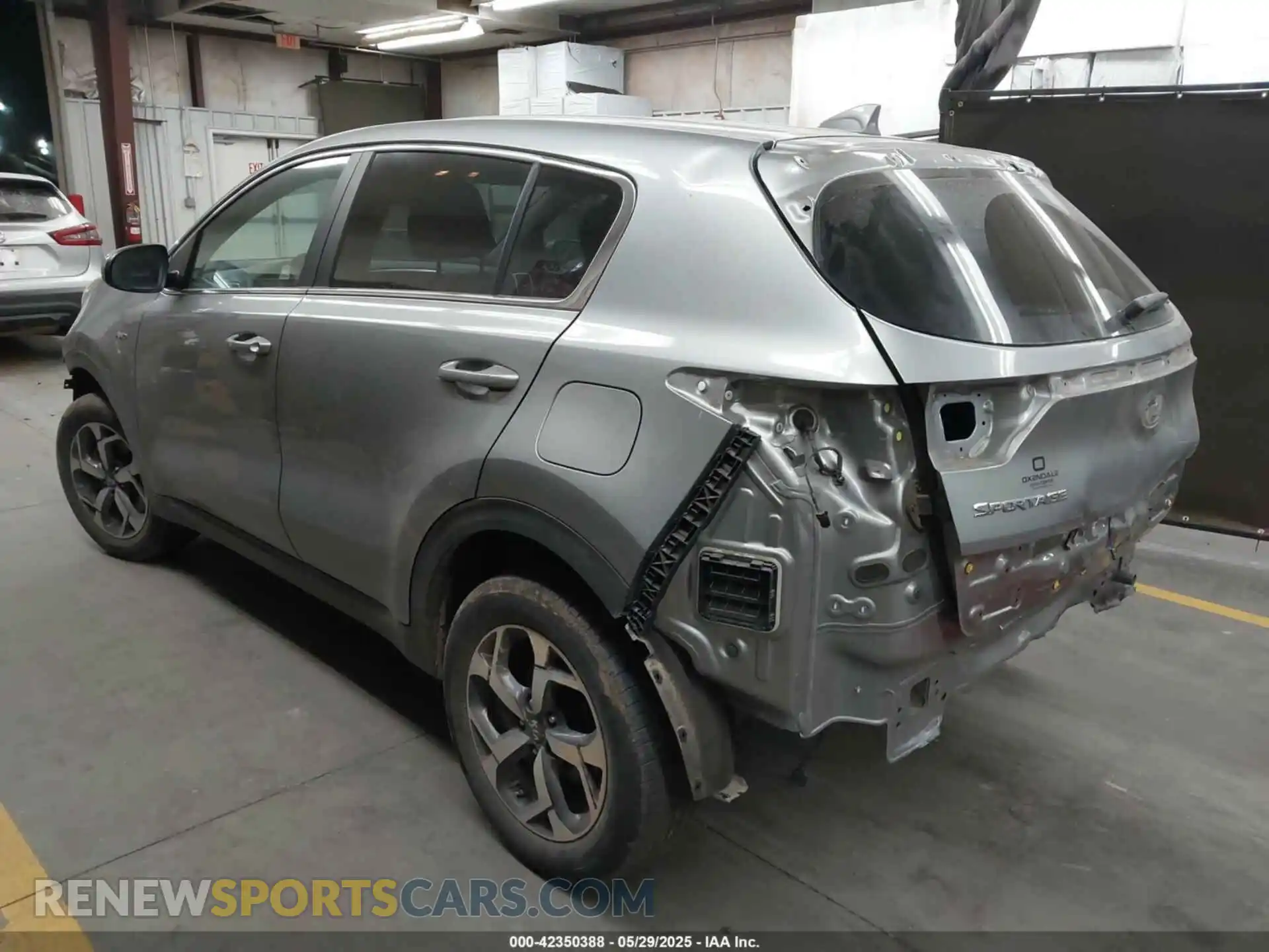 3 fotografías del automóvil dañado KNDPMCACXM7938632 KIA SPORTAGE 2021