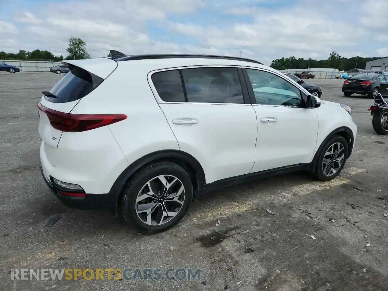 3 Photograph of a damaged car KNDPN3AC0M7851013 KIA SPORTAGE 2021