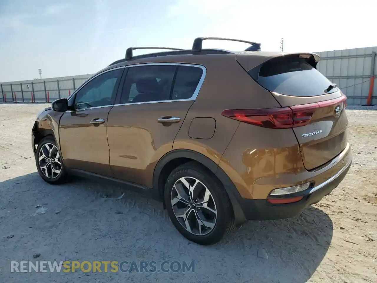 2 Photograph of a damaged car KNDPN3AC0M7854669 KIA SPORTAGE 2021