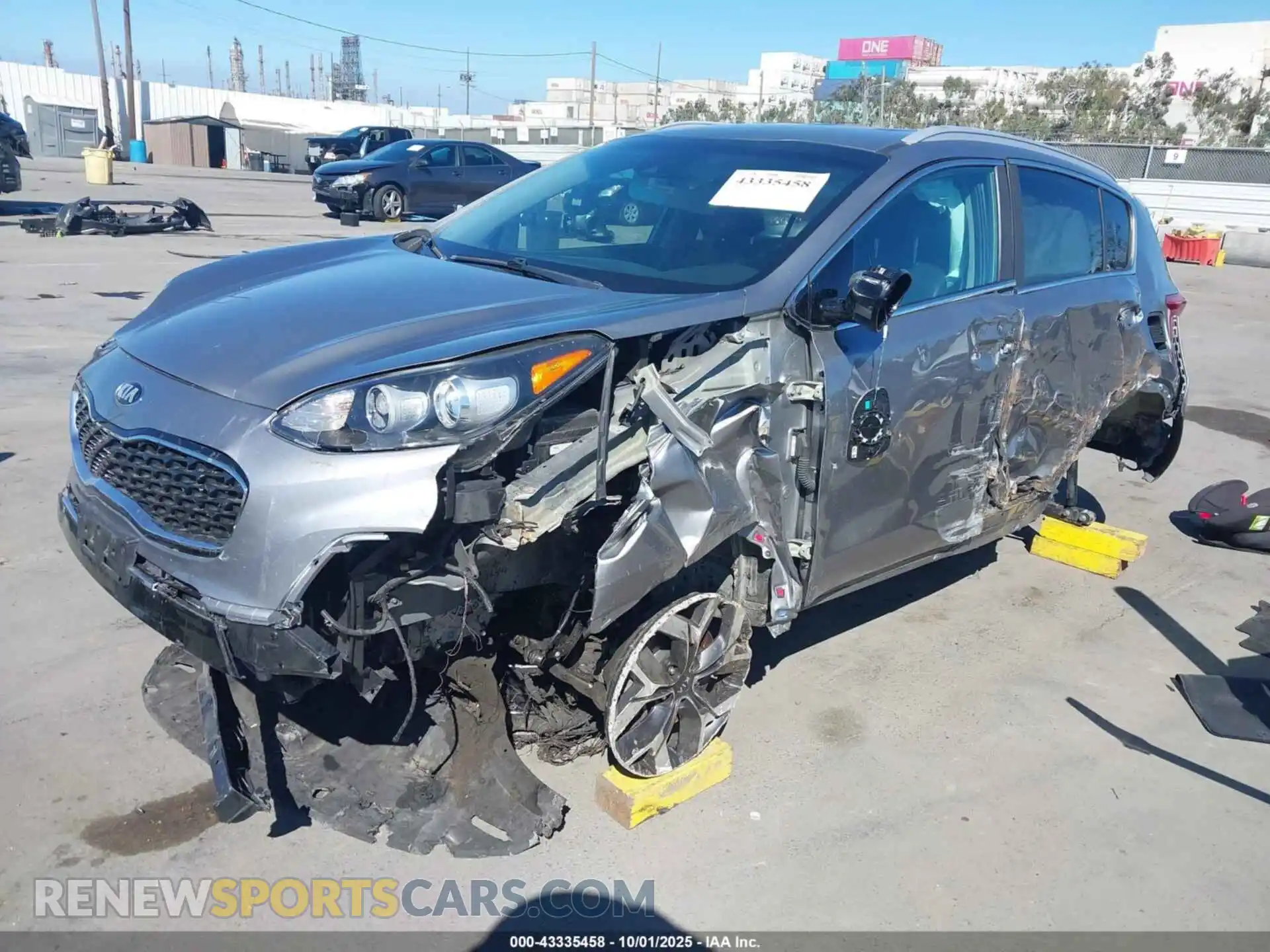 2 Photograph of a damaged car KNDPN3AC1M7890984 KIA SPORTAGE 2021