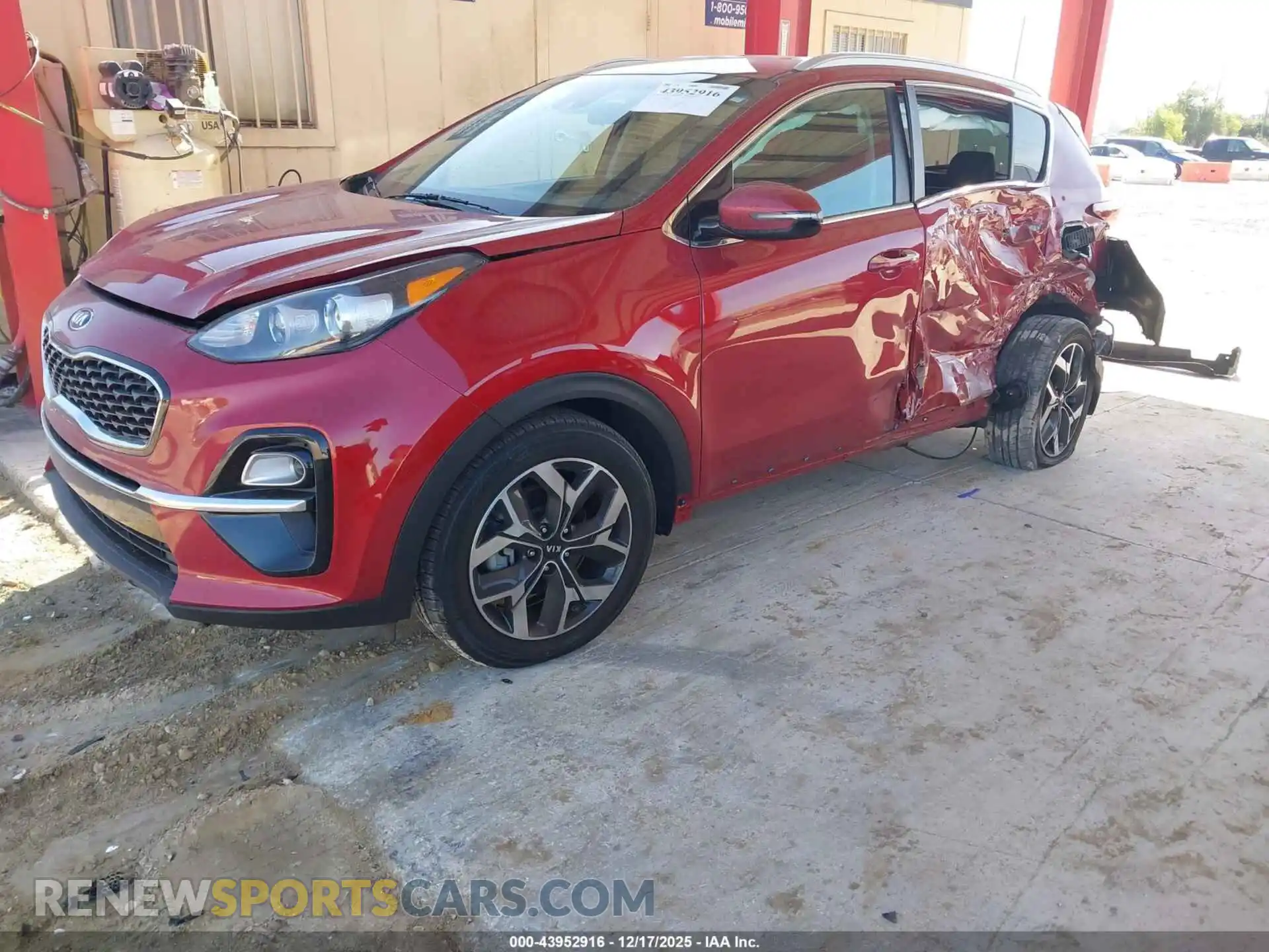 2 Photograph of a damaged car KNDPN3AC2M7868606 KIA SPORTAGE 2021