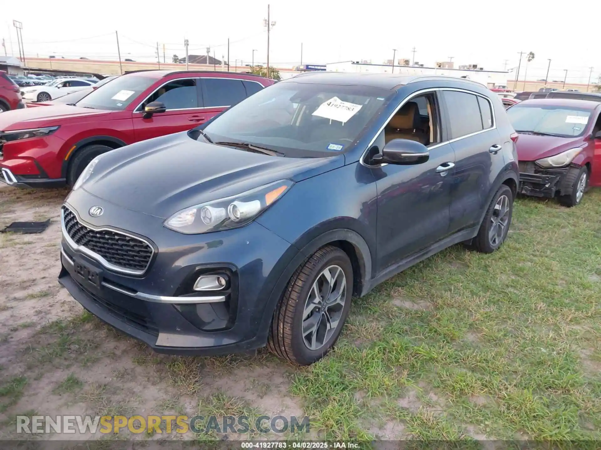 2 Photograph of a damaged car KNDPN3AC6M7929407 KIA SPORTAGE 2021