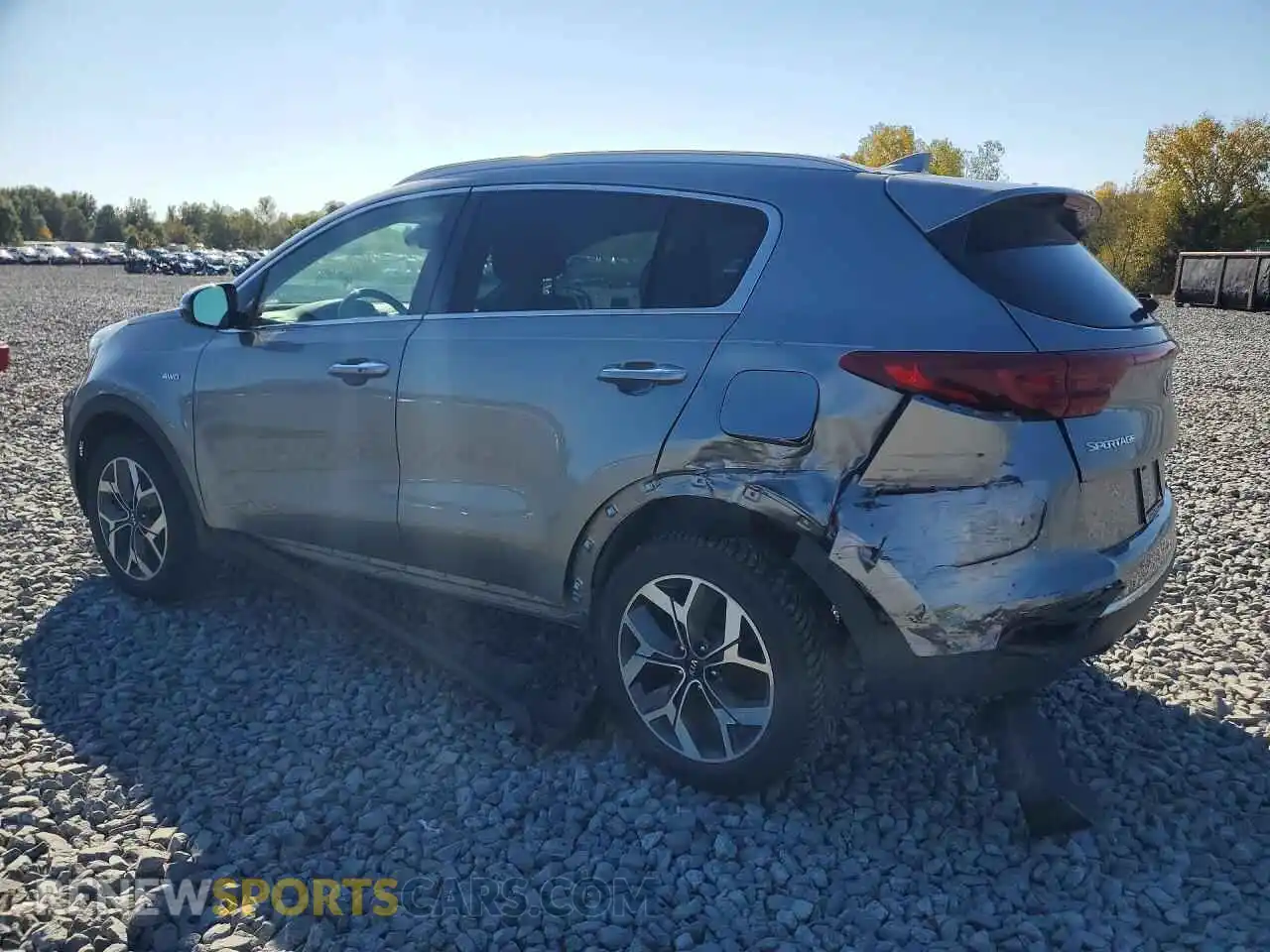 2 Photograph of a damaged car KNDPNCAC7M7889130 KIA SPORTAGE 2021