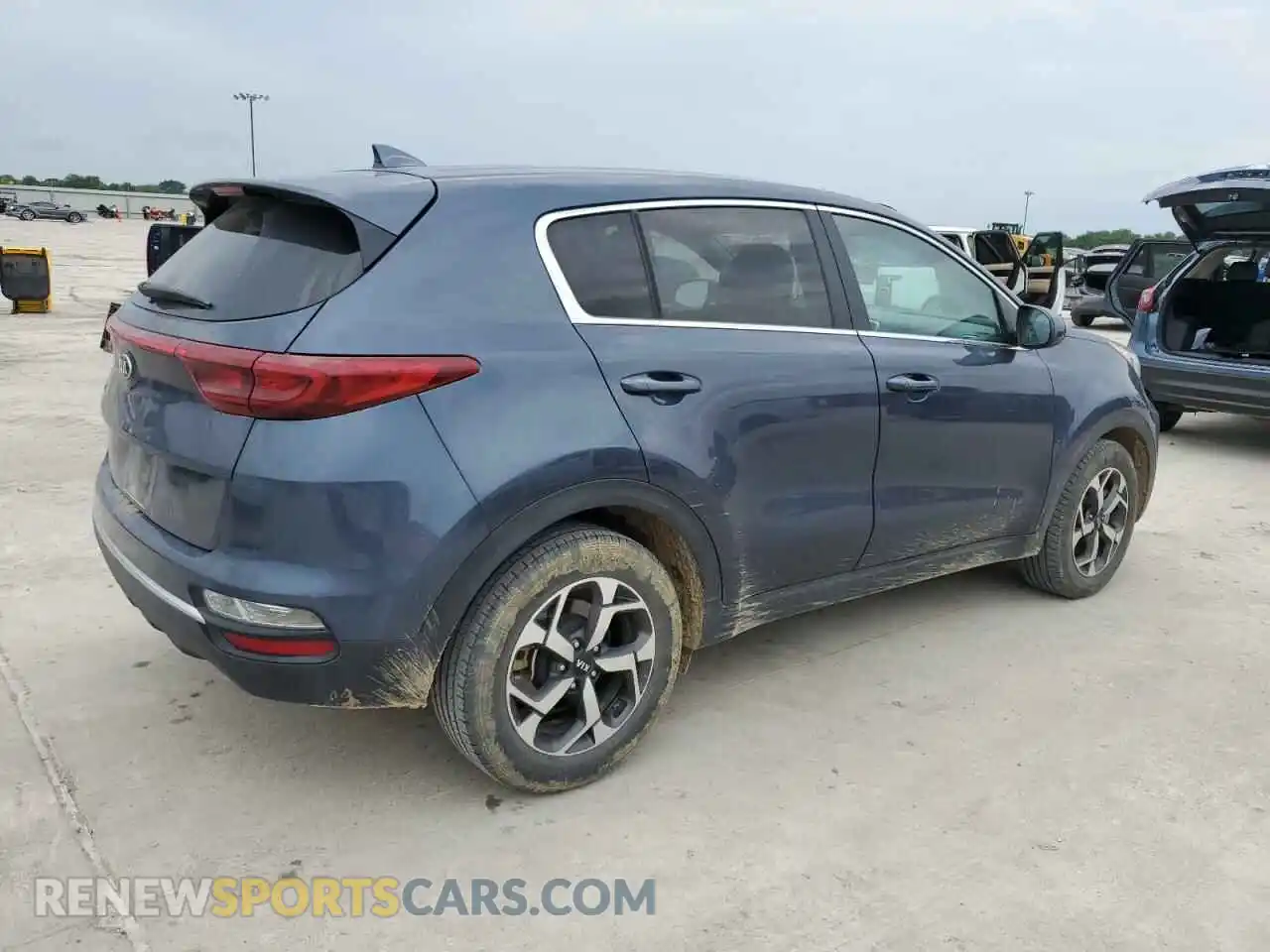 3 Фотография поврежденного автомобиля KNDPM3AC3N7984238 KIA SPORTAGE 2022