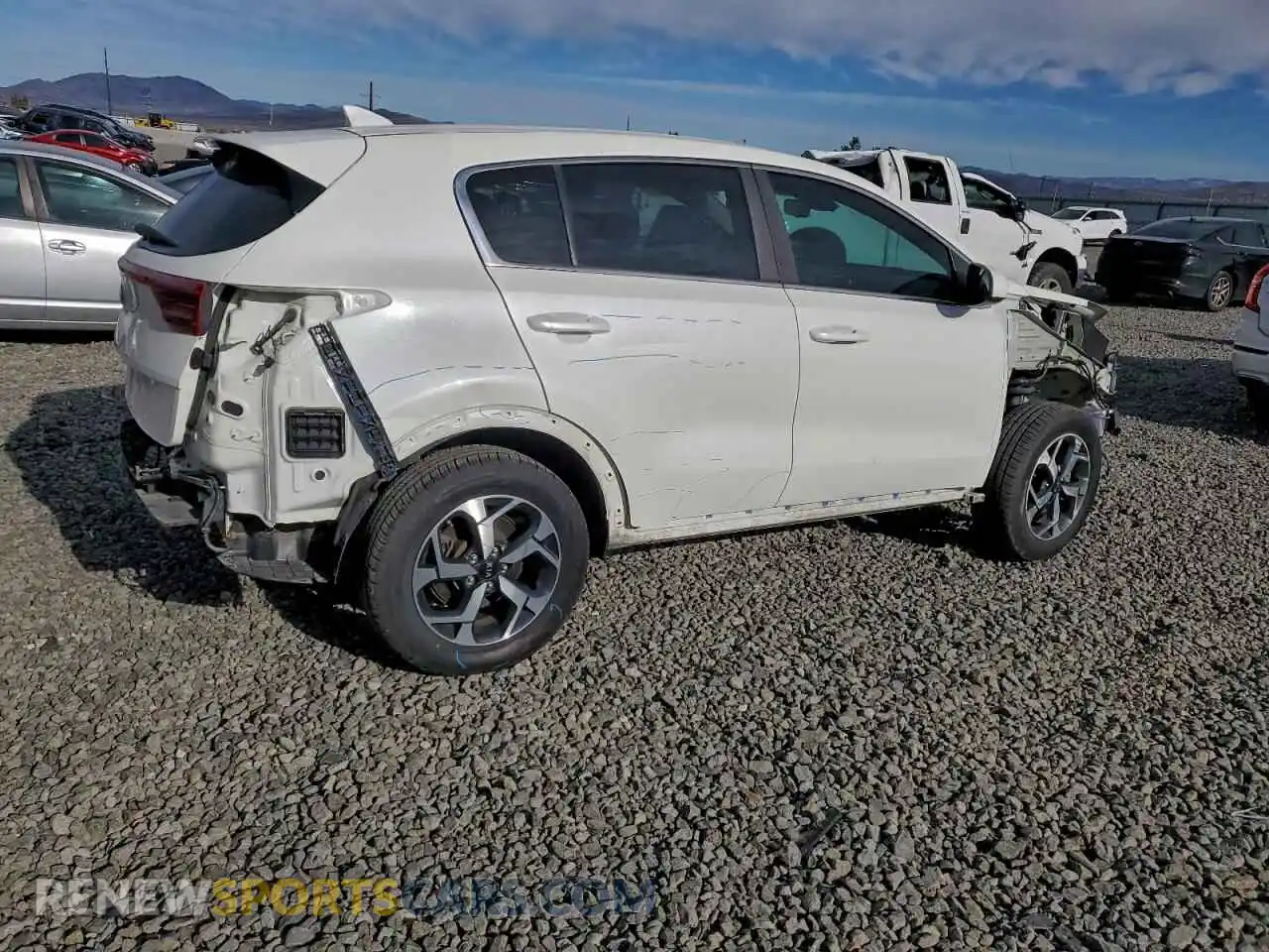 3 Фотография поврежденного автомобиля KNDPMCAC9N7009033 KIA SPORTAGE 2022