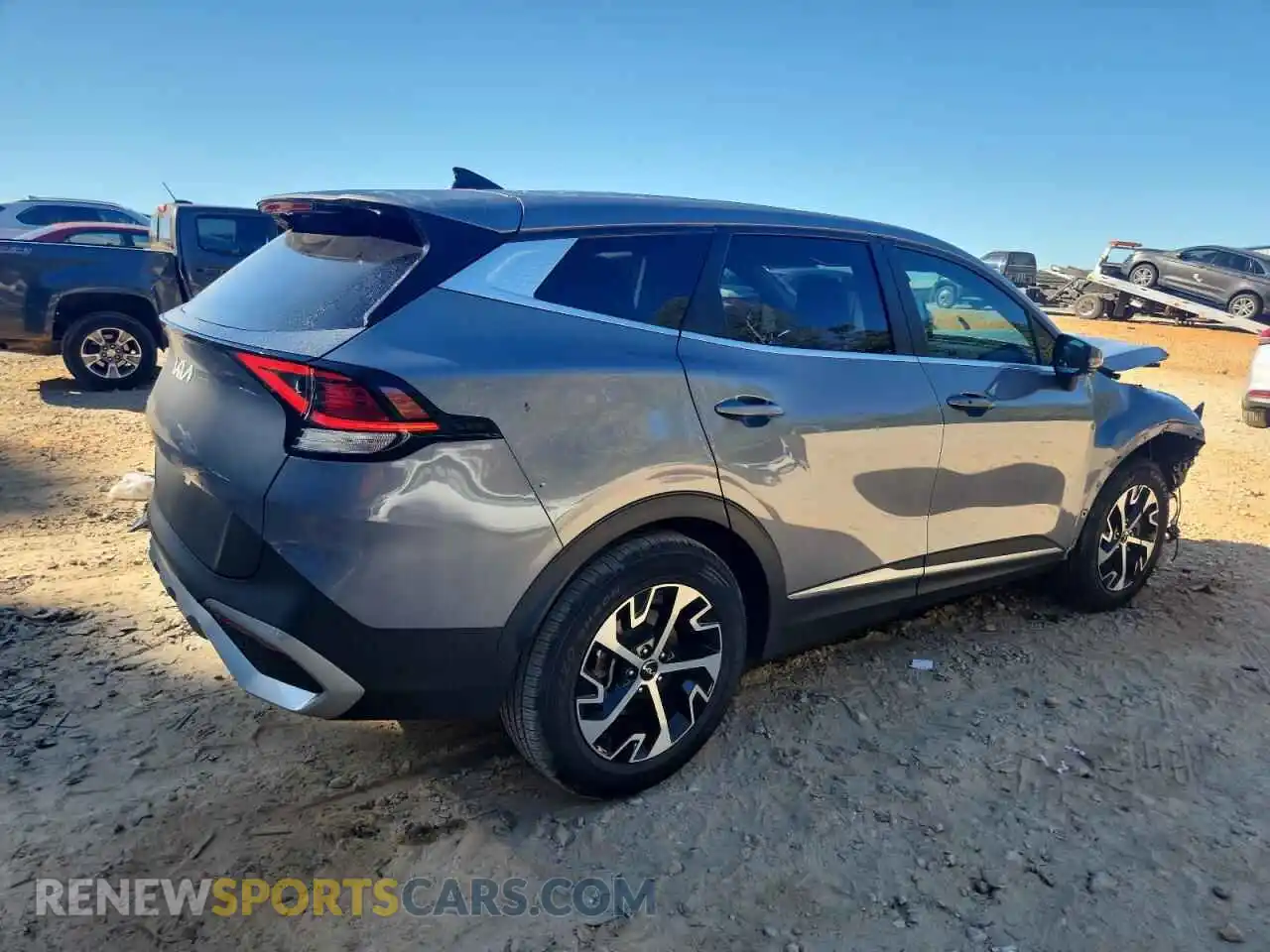 3 fotografías del automóvil dañado 5XYK33AF3PG040405 KIA SPORTAGE 2023