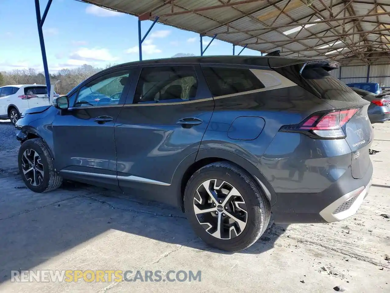 2 Фотография поврежденного автомобиля KNDPV3AF8P7177305 KIA SPORTAGE 2023