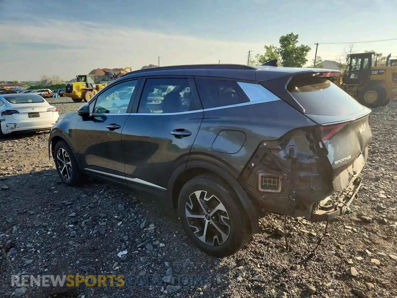2 Photograph of a damaged car KNDPVCAG1P7025567 KIA SPORTAGE 2023