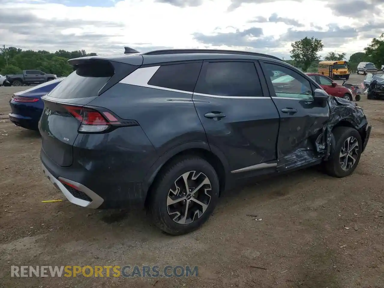 3 fotografías del automóvil dañado KNDPVCAG2P7016294 KIA SPORTAGE 2023