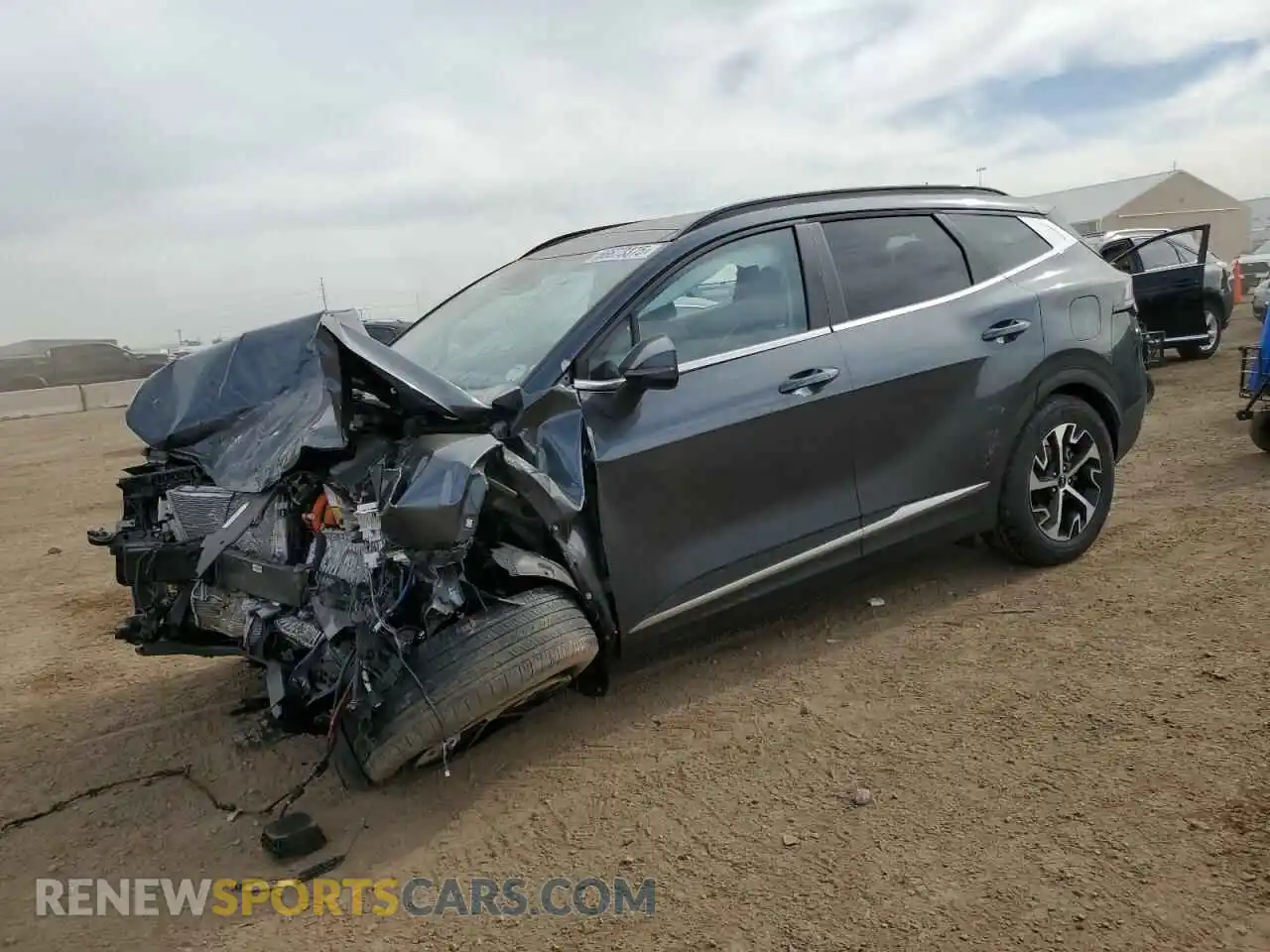 1 Photograph of a damaged car KNDPVCAG2P7039817 KIA SPORTAGE 2023