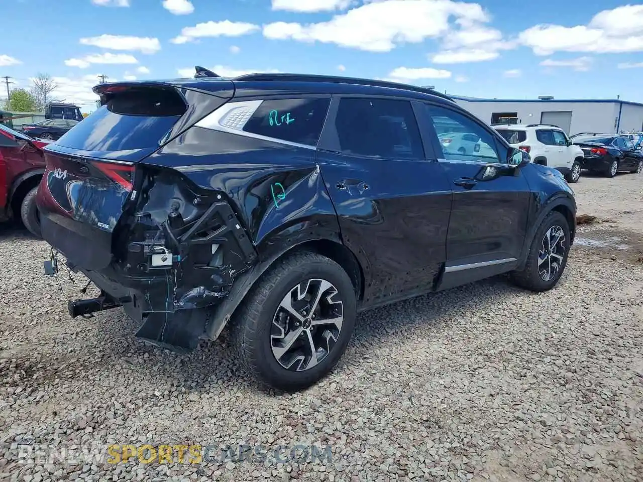 3 Photograph of a damaged car KNDPVCAG3P7041222 KIA SPORTAGE 2023