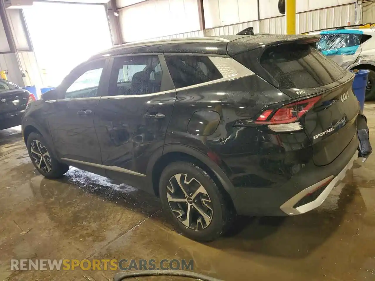 2 Photograph of a damaged car KNDPVCAG3P7045030 KIA SPORTAGE 2023