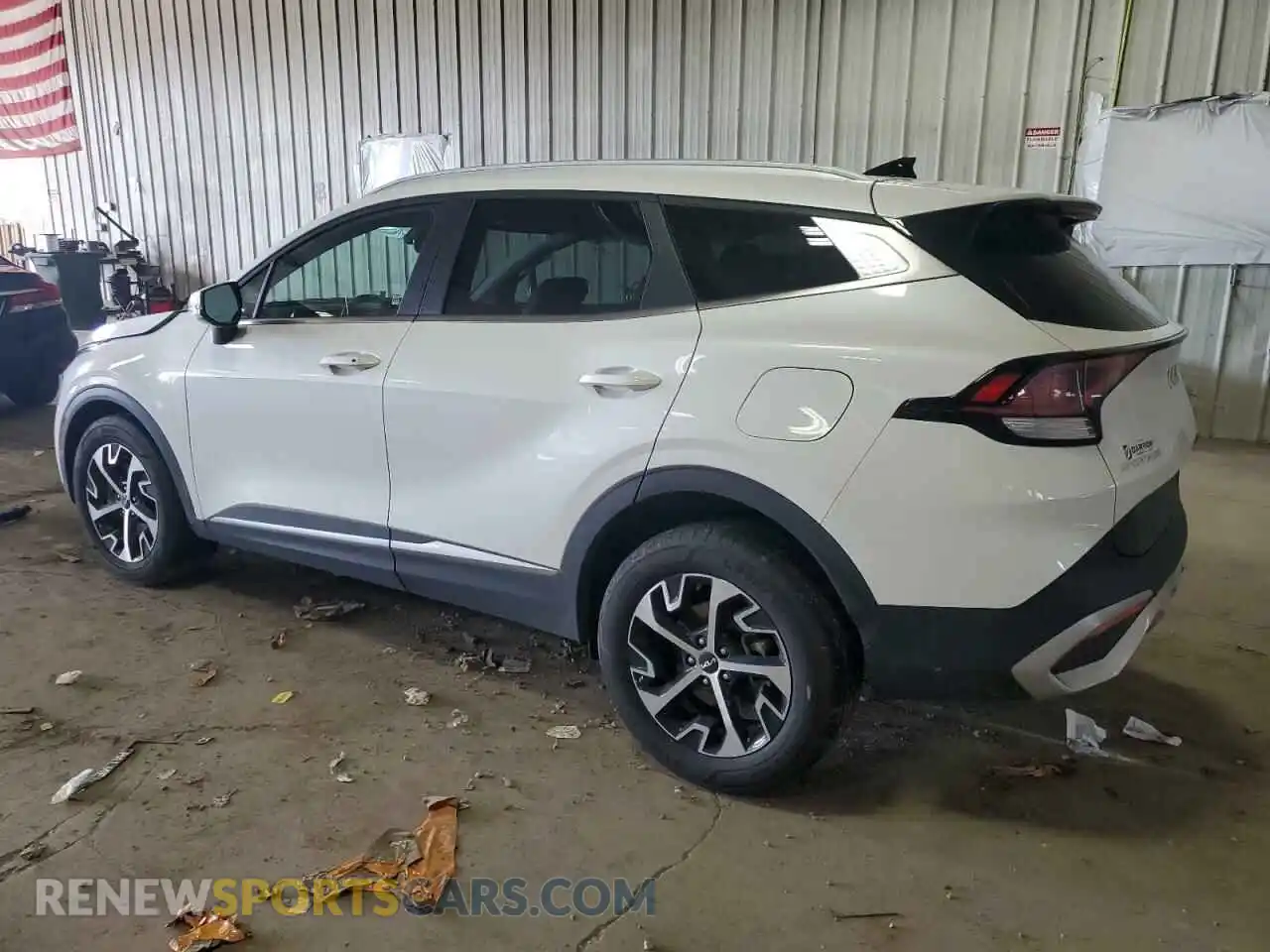 2 Photograph of a damaged car KNDPVCAG3P7060479 KIA SPORTAGE 2023