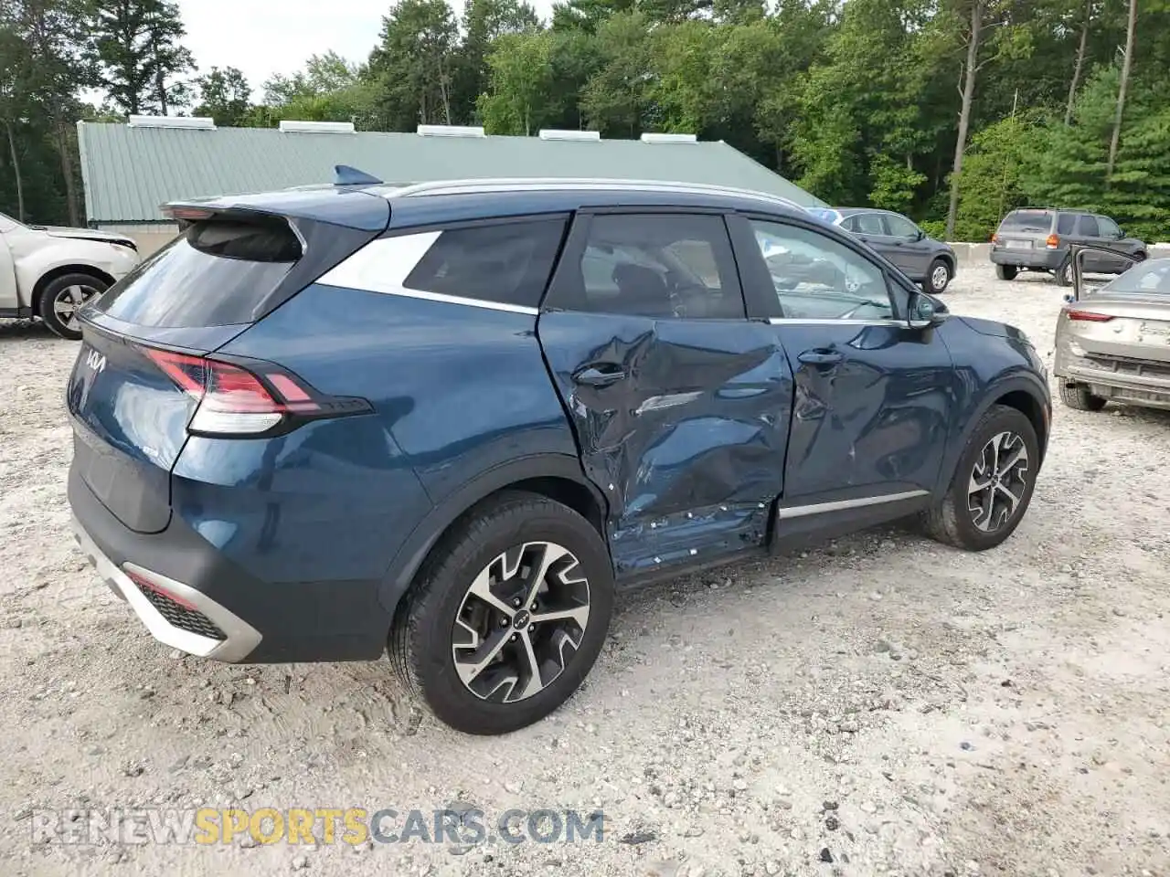 3 Photograph of a damaged car KNDPVCAG3P7067870 KIA SPORTAGE 2023