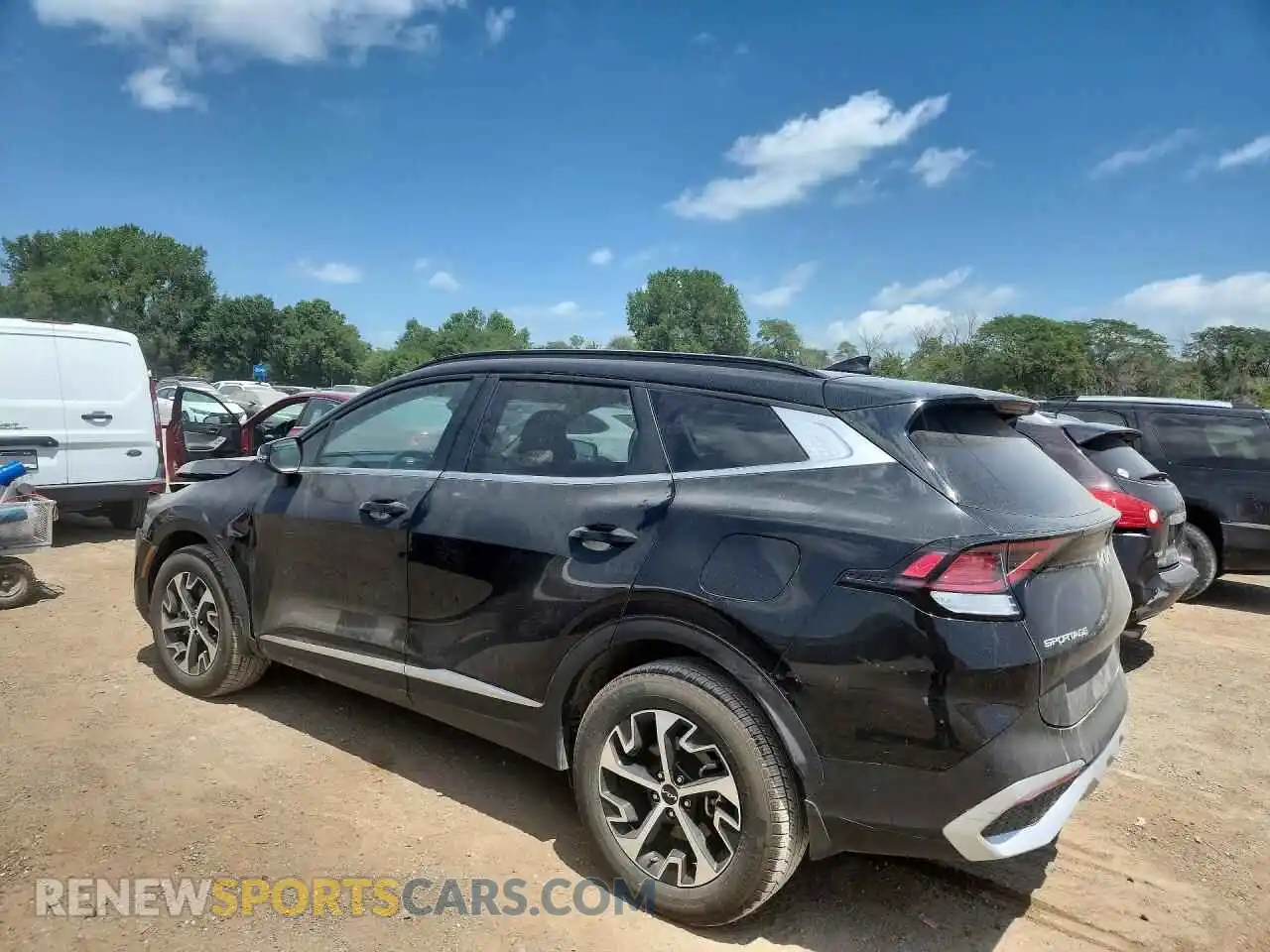 2 Фотография поврежденного автомобиля KNDPVCAG3P7077573 KIA SPORTAGE 2023