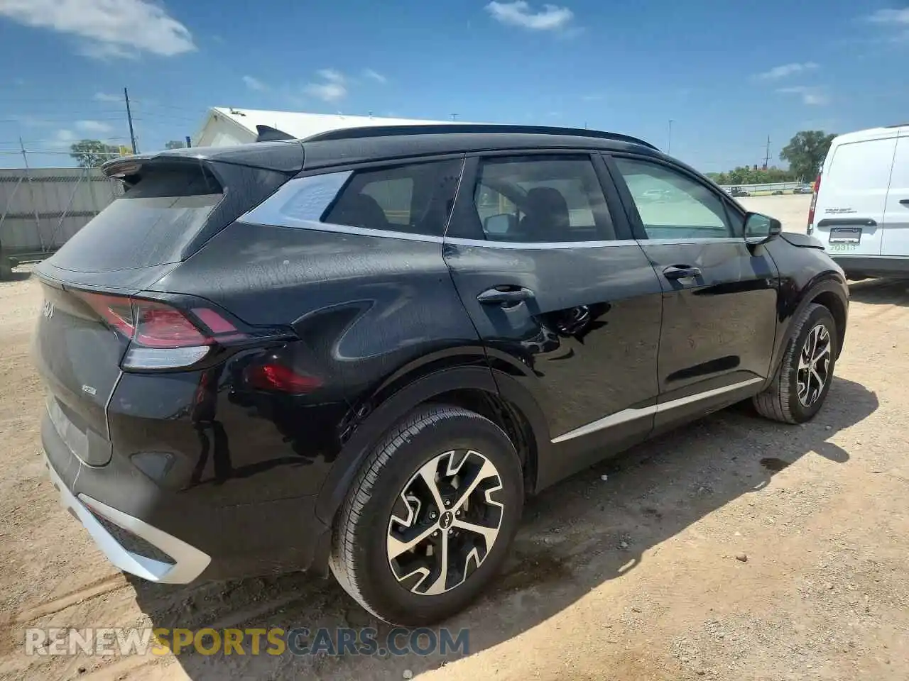 3 Фотография поврежденного автомобиля KNDPVCAG3P7077573 KIA SPORTAGE 2023