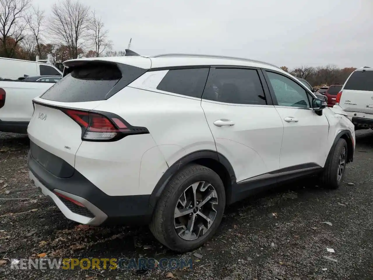3 Photograph of a damaged car KNDPVCAG3P7092526 KIA SPORTAGE 2023