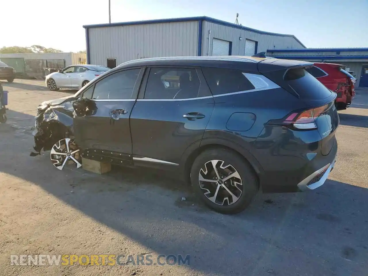 2 Фотография поврежденного автомобиля KNDPVCAG3P7116419 KIA SPORTAGE 2023