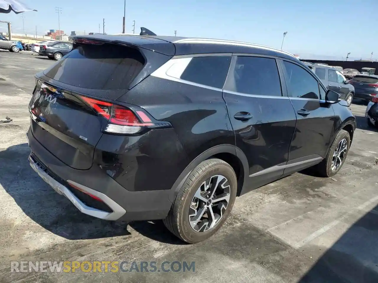 3 Photograph of a damaged car KNDPVCAG4P7052150 KIA SPORTAGE 2023