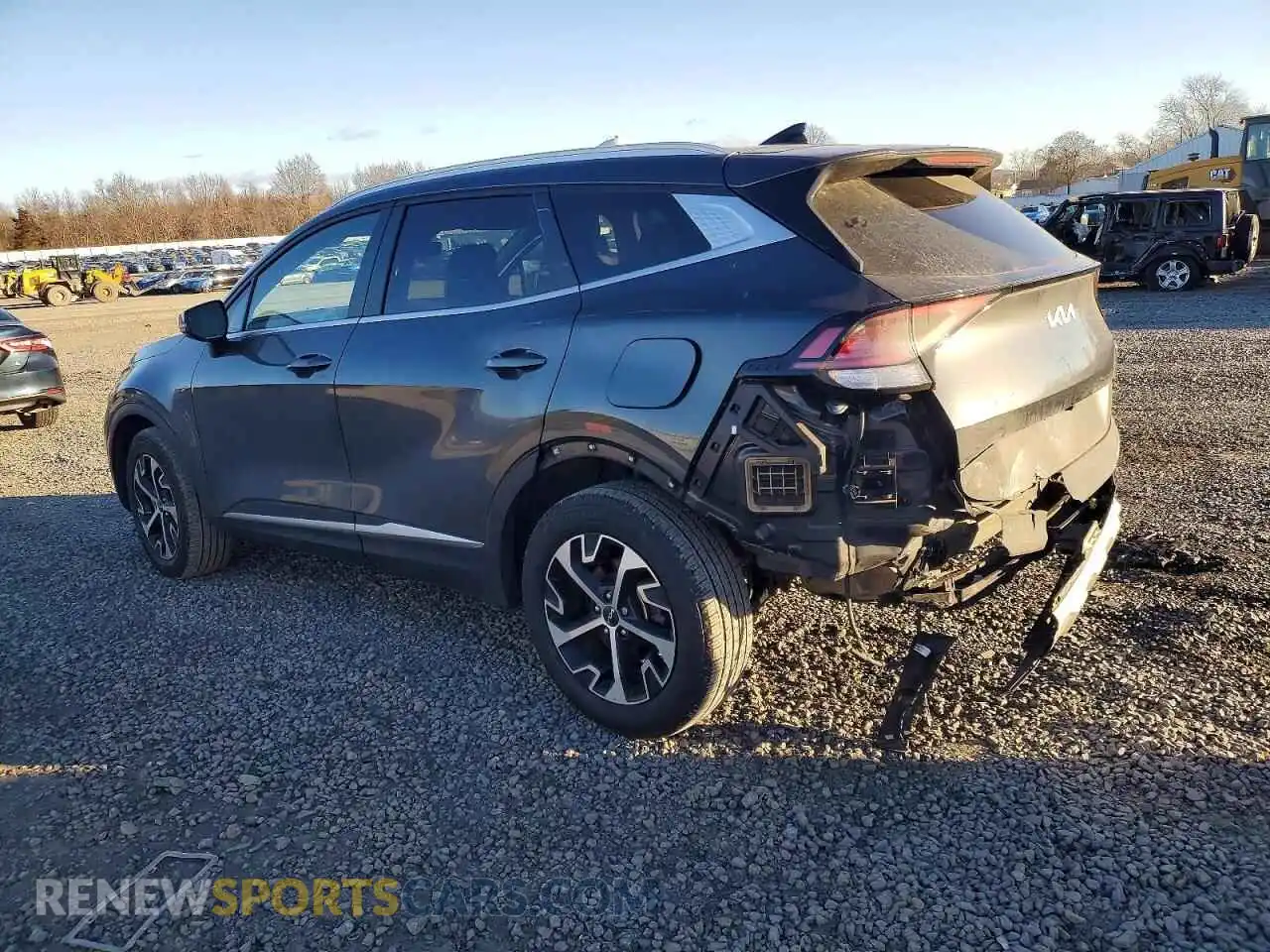 2 fotografías del automóvil dañado KNDPVCAG4P7083480 KIA SPORTAGE 2023