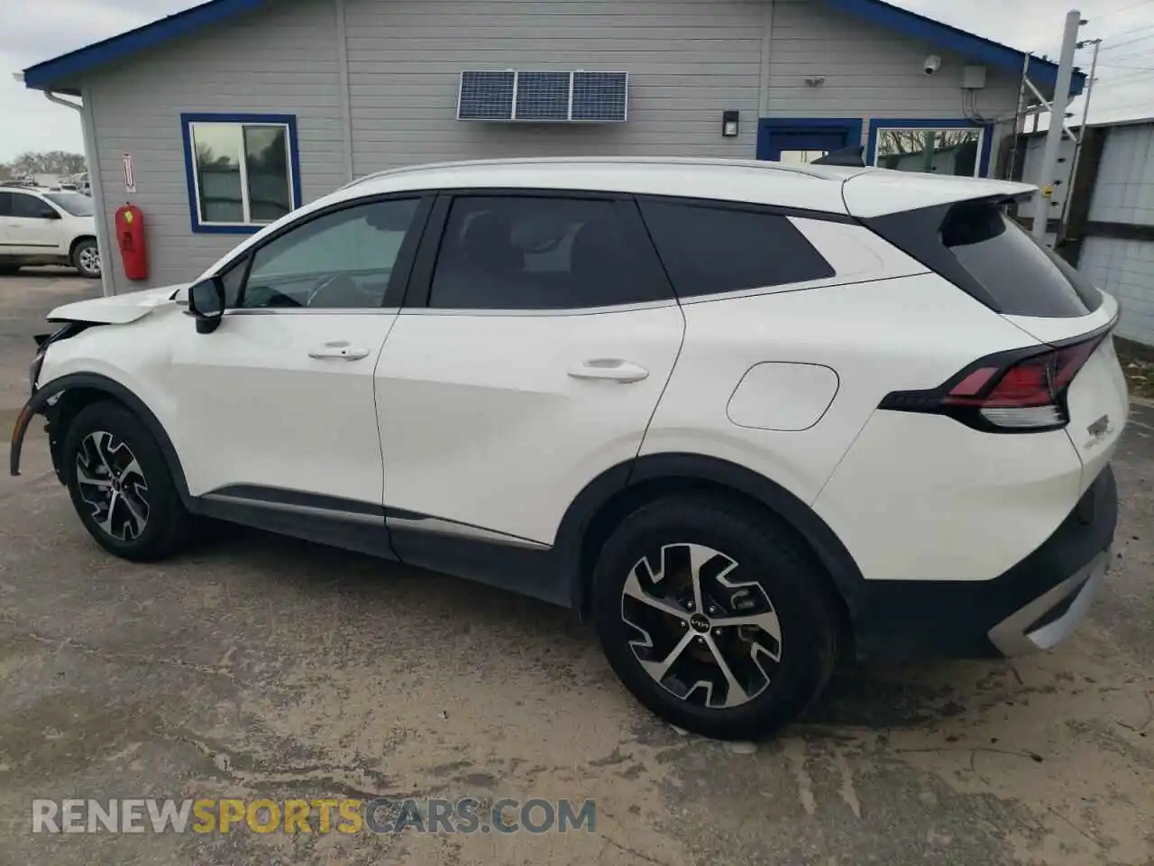 2 Фотография поврежденного автомобиля KNDPVCAG6P7029565 KIA SPORTAGE 2023