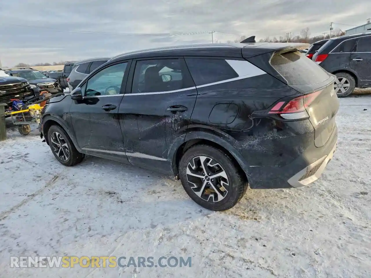 2 Photograph of a damaged car KNDPVCAG6P7054983 KIA SPORTAGE 2023